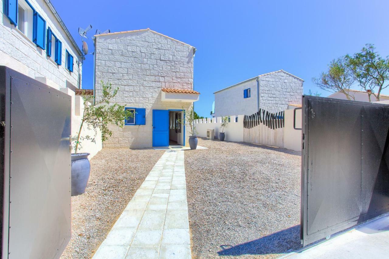 Pax Houses Vrh (Krk) Exterior foto