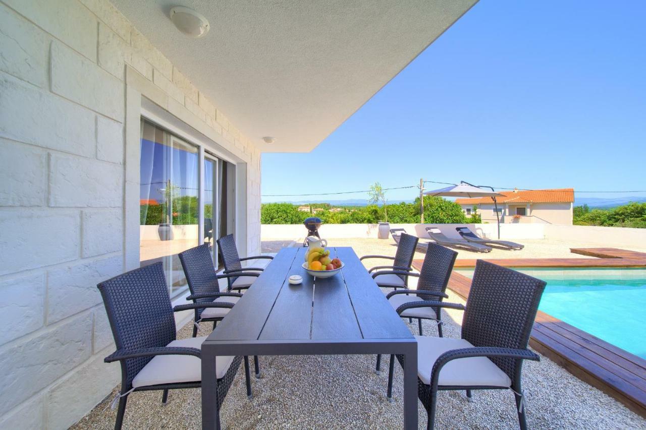 Pax Houses Vrh (Krk) Exterior foto