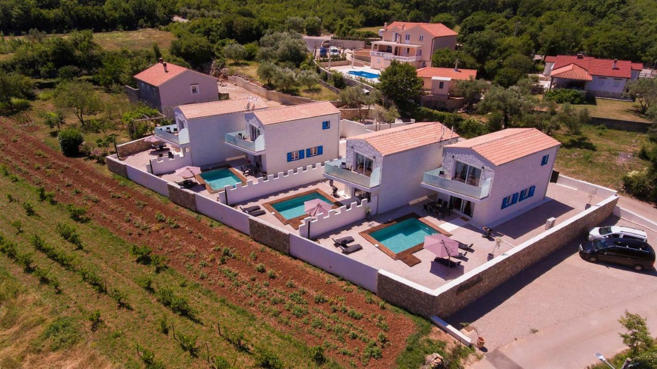 Pax Houses Vrh (Krk) Exterior foto
